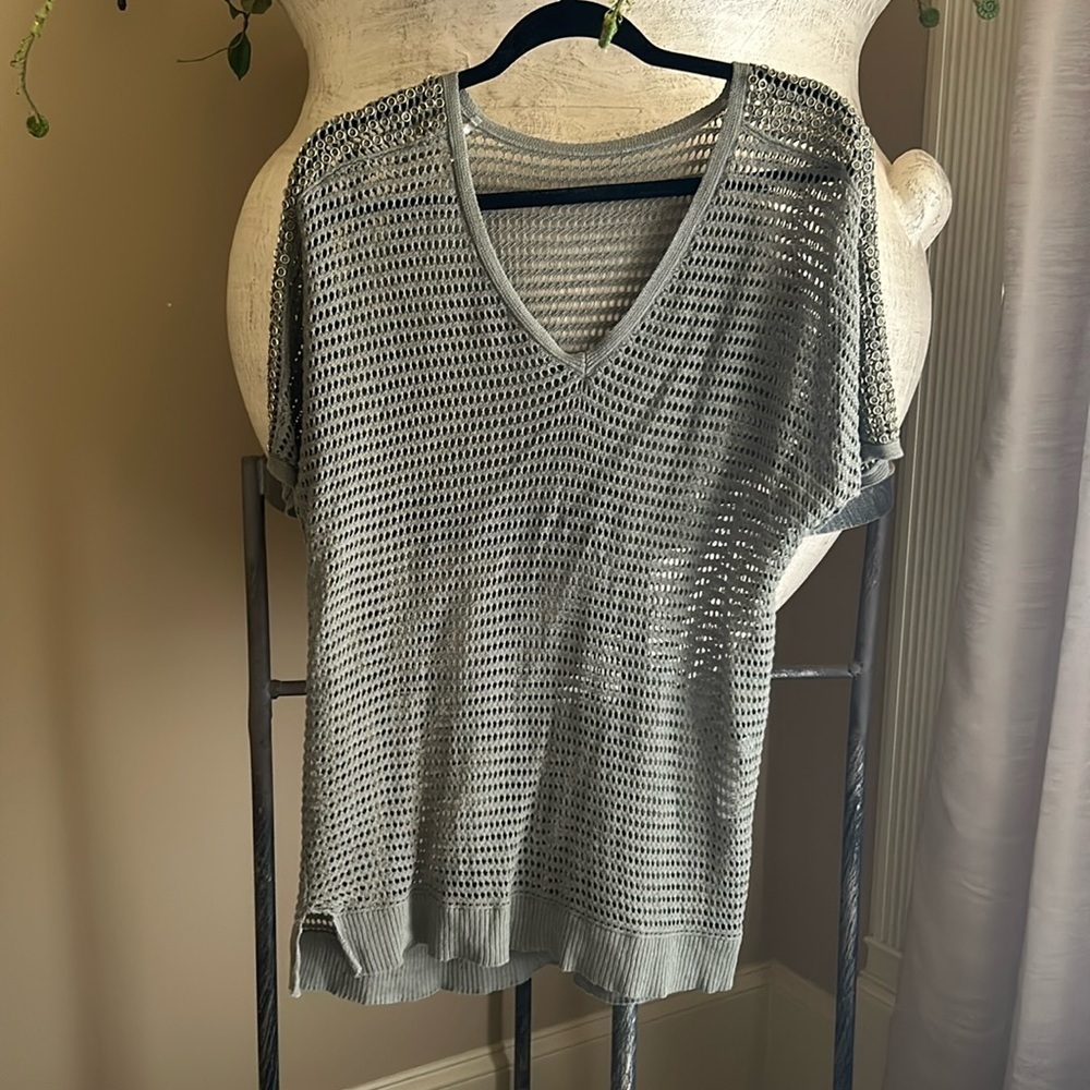 Chicos pullover top